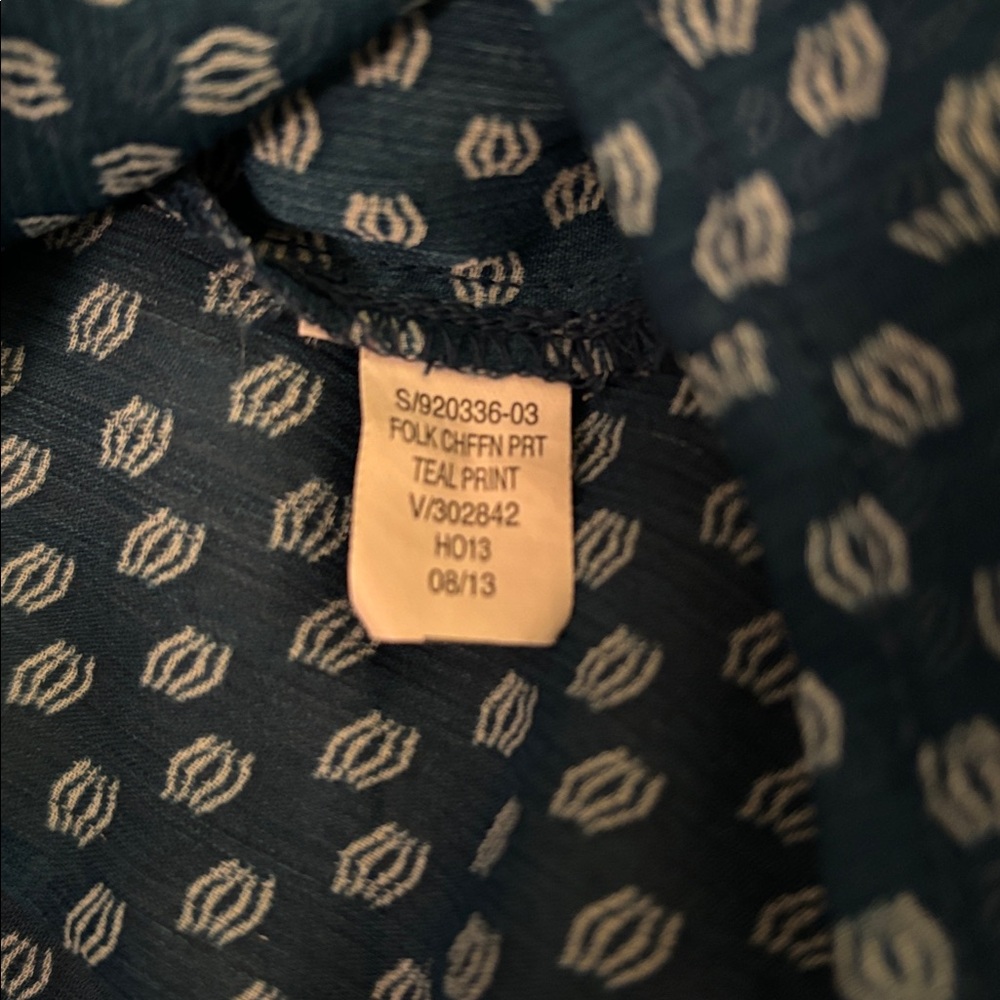 Old Navy Teal Patterned Blouse - Picture 5 of 6